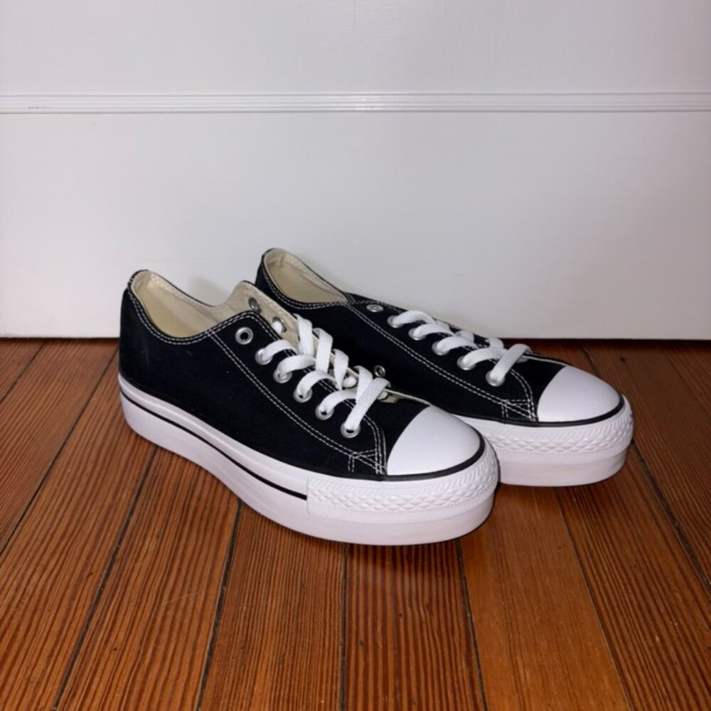 Black Platform Converse All Stars.  Size 7.5.  Brand New